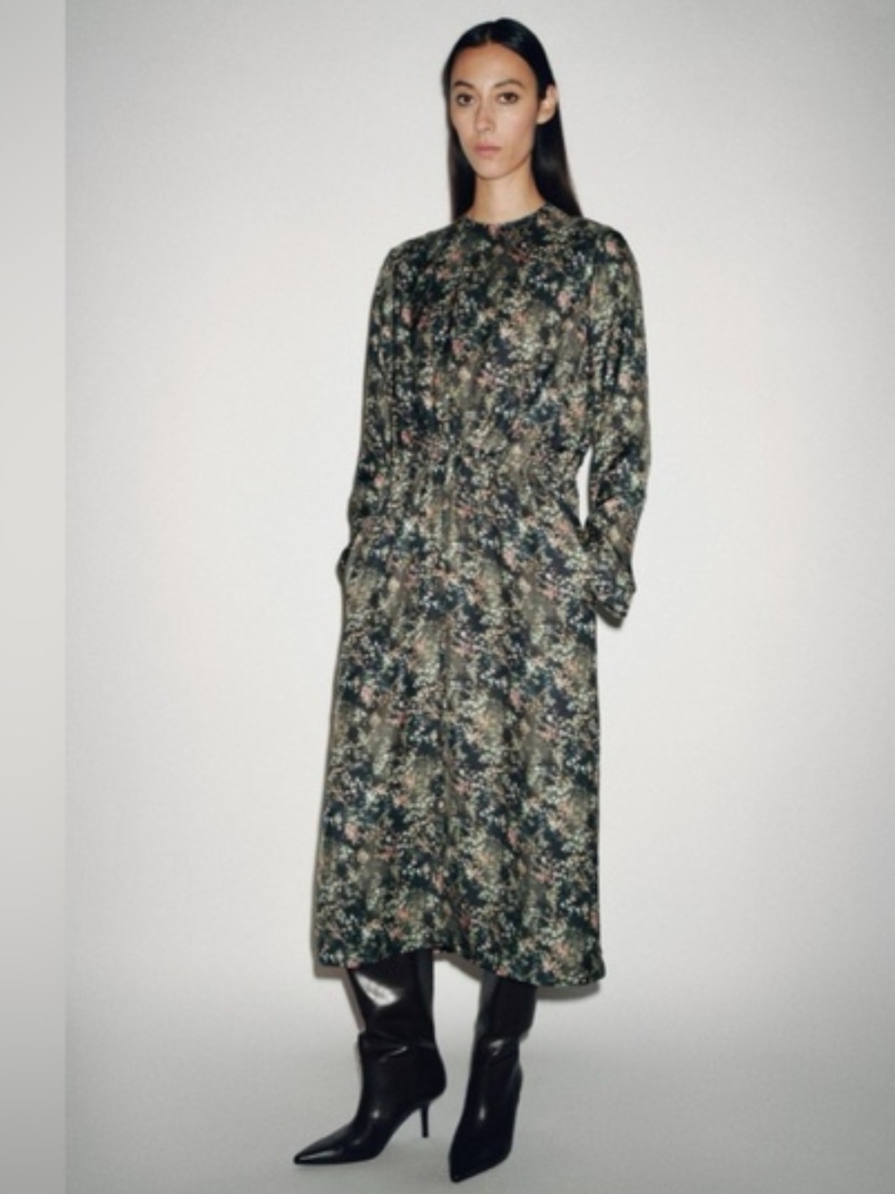Zara Zw Foral Long Sleeve Green Midi Dress Size XL. NWT